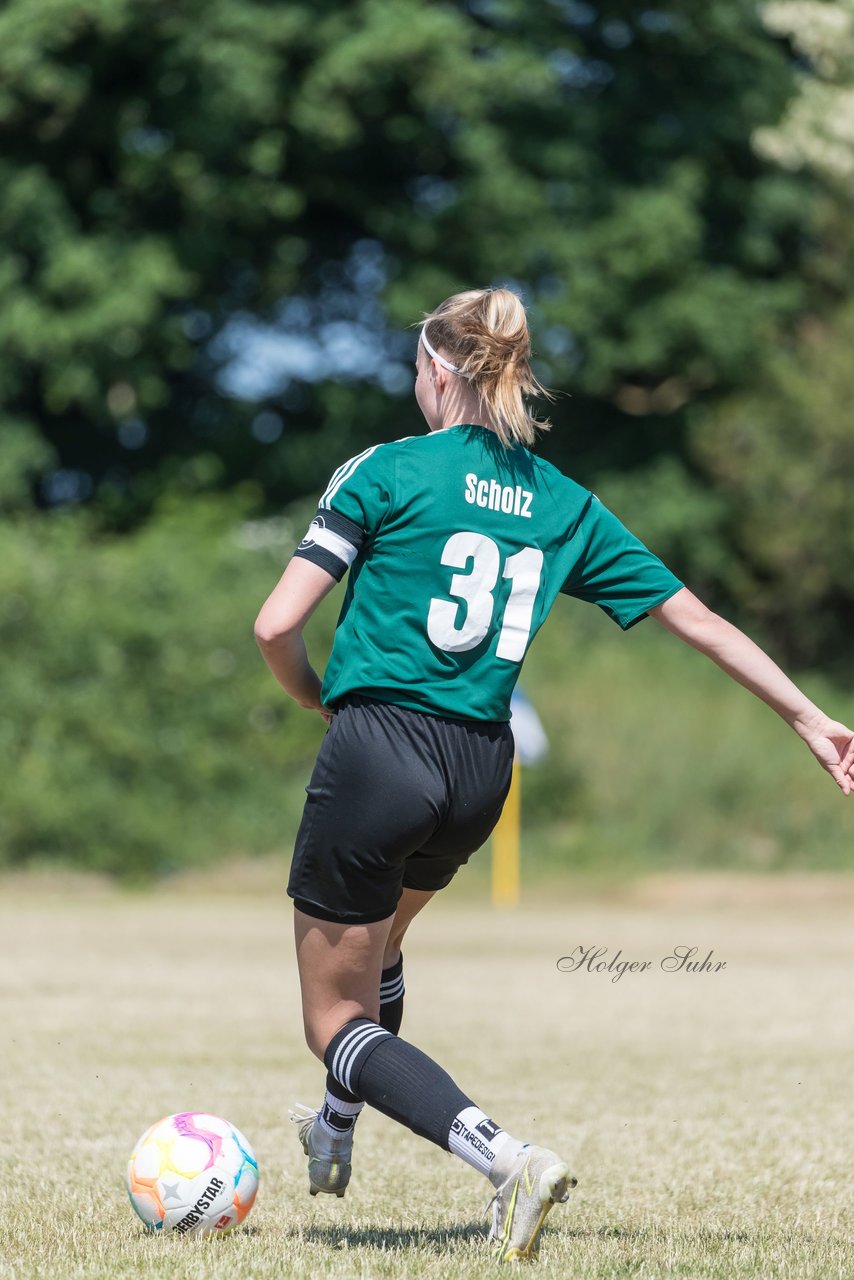 Bild 89 - wBJ TuRa Meldorf/Buesum - JFV Luebeck : Ergebnis: 1:0